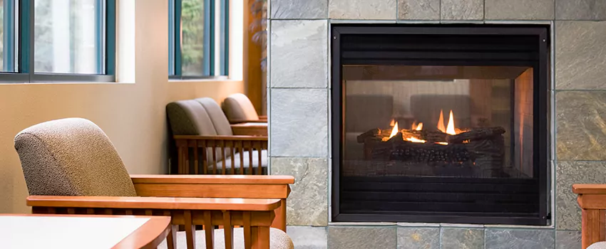 Smoky Effect Electric Fireplace Logs in Candiac, Quebec