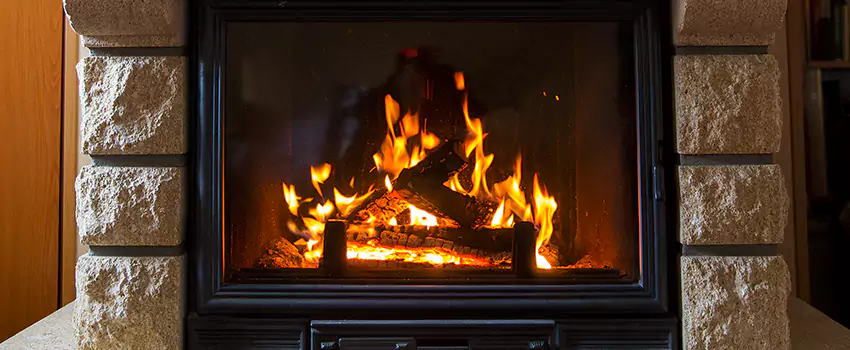 Fireplace Design Ideas in Candiac, QC