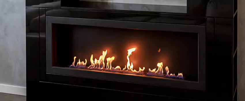 Town & Country Outdoor Fireplace in Candiac, QC