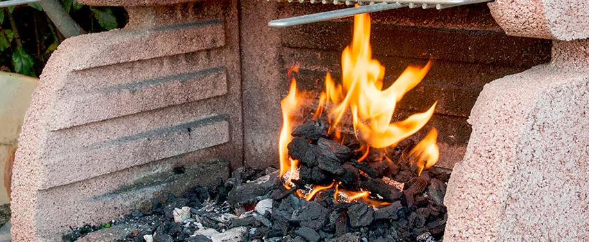 Clean The Fireplace Mantle And Hearth in Candiac, QC